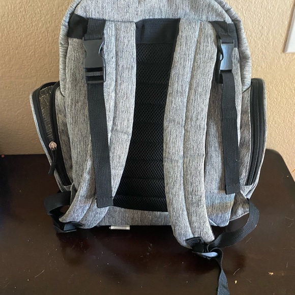 Eddie Bauer Travel Diaper Bag - Picture 7 of 7